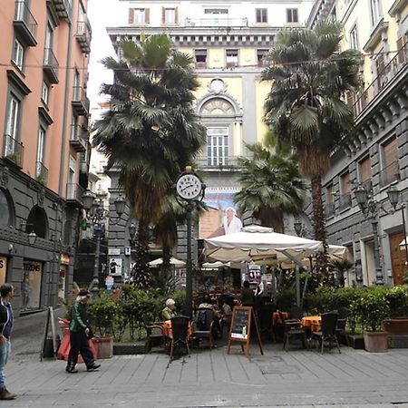 Villa Casa Napoli Centro Carmen e Sara Exterior foto
